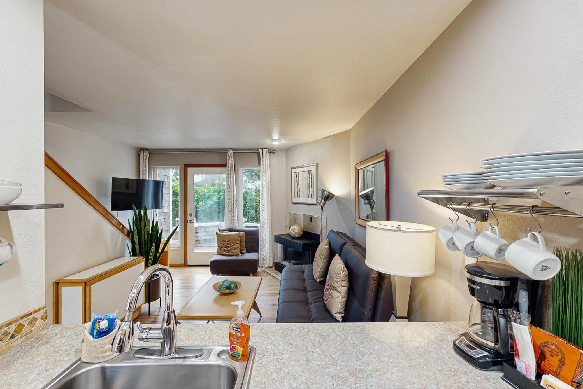 Beaches Inn | Sand Dune Townhouse キャノンビーチ エクステリア 写真